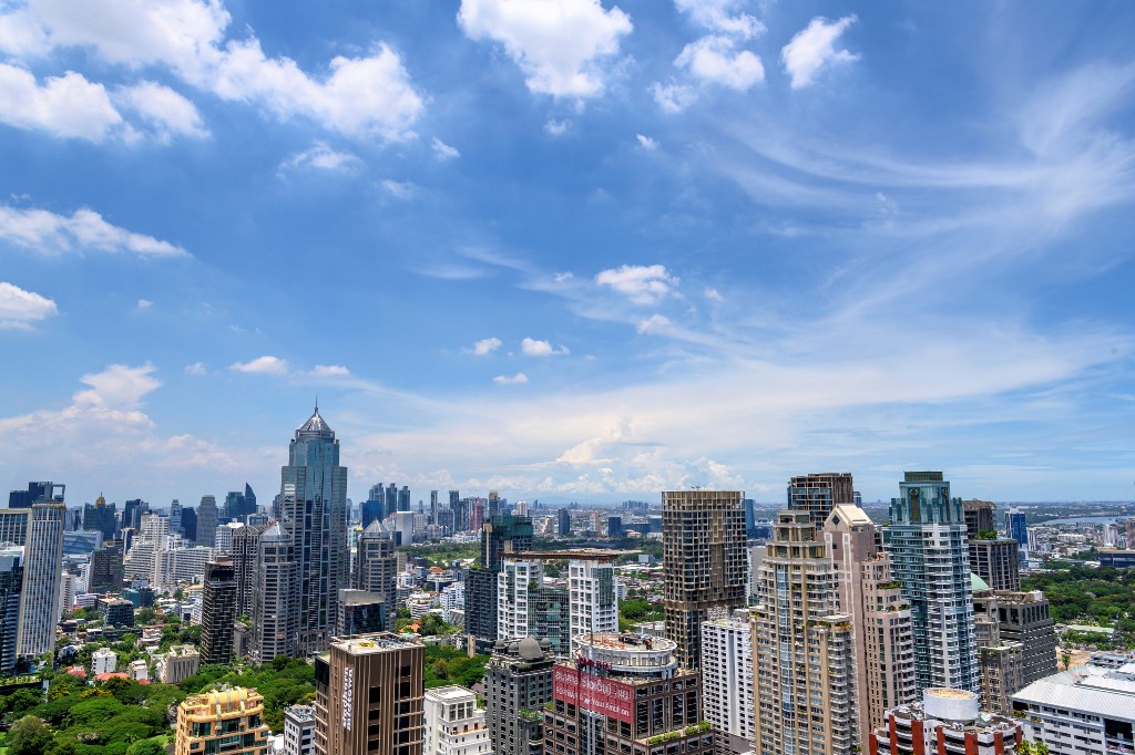 มาเลเซียดึงต่างชาติฟื้นอสังหา ซื้อบ้าน 10 ล้านบาทแจกวีซ่า 10 ปี