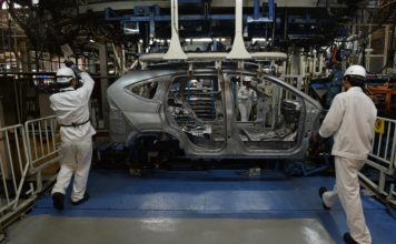 ค่ายรถยนต์วืด ‘ประยุทธ์’ เลื่อนไม่มีกำหนด ถกวาระภาษี-ฟื้นอุตสาหกรรม