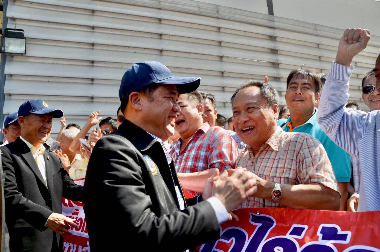 ชาวไร่อ้อยเฮ! รัฐบาลจ่ายเงินช่วยรอบแรก 9,600 ล้าน เกือบ 2 แสนราย