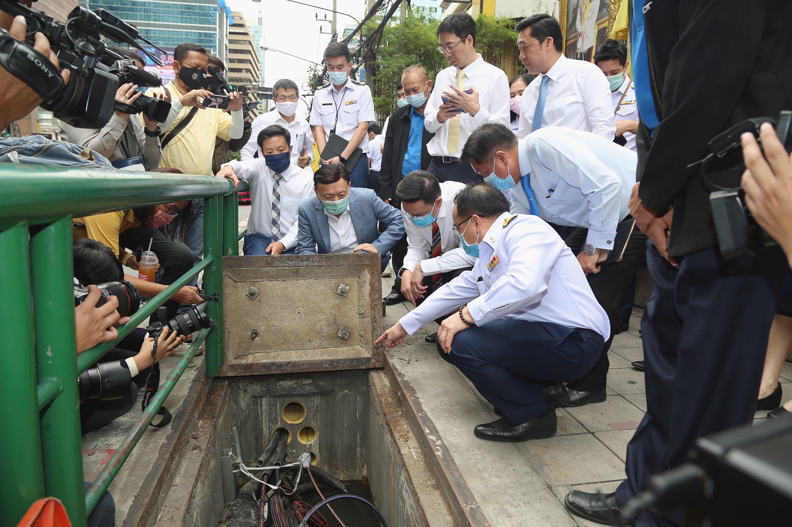 ย้ำจุดยืนท่อร้อยสาย กทม.ไม่อนุญาต “ขุด”