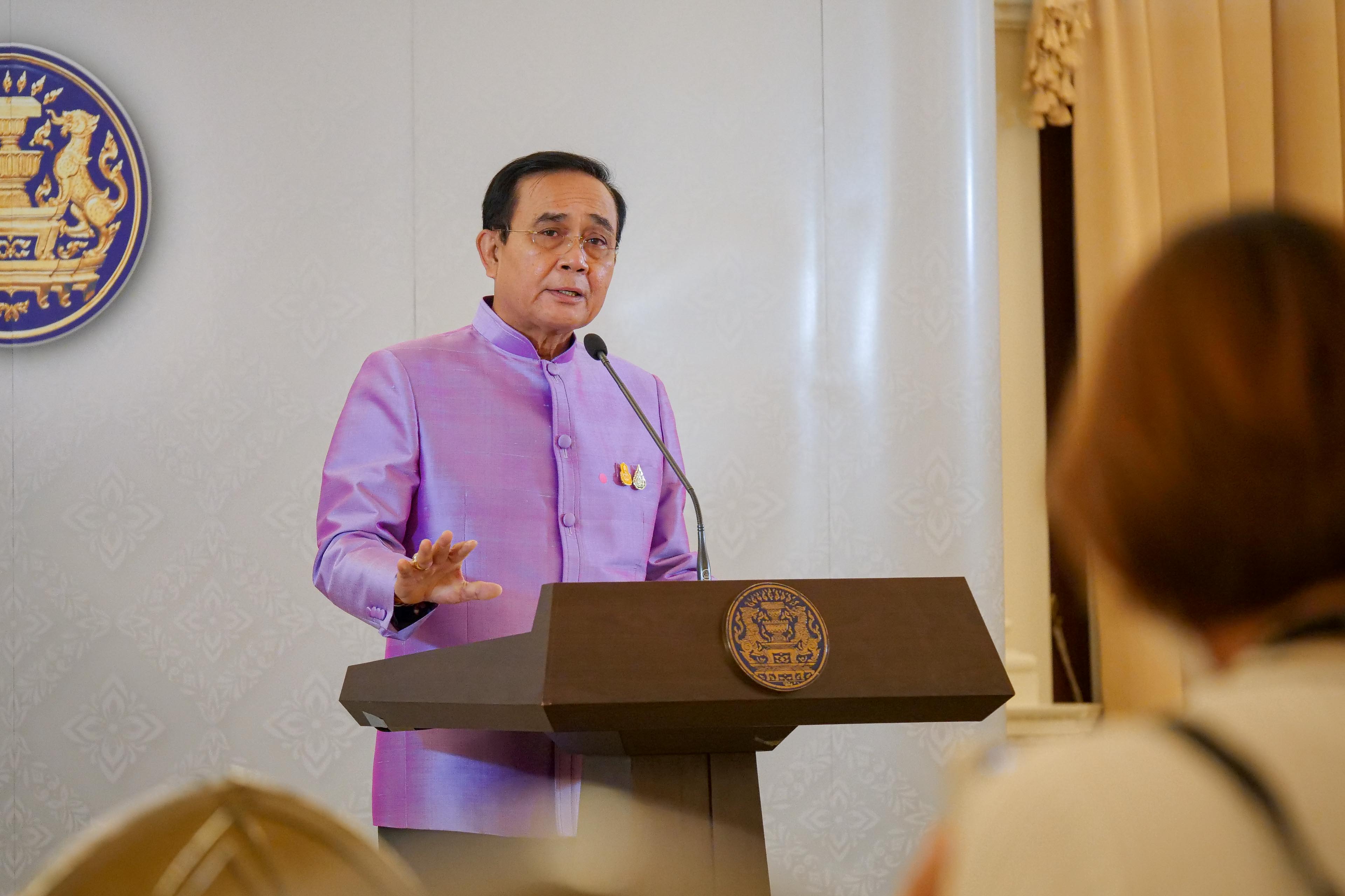 พลังประชารัฐแตก เรื่องการเมืองในพรรค “ประยุทธ์” ไม่นัดเคลียร์
