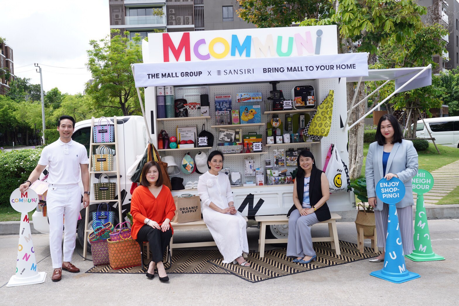 แสนสิริผนึกเดอะมอลล์ ย่อไซซ์ PopUp Mall บุกลูกค้าคอนโด