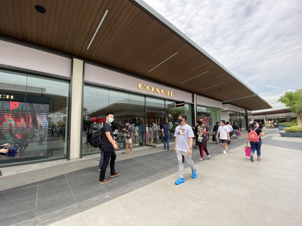 Coach Outlet ที่ สยาม พรีเมียม เอาท์เล็ต