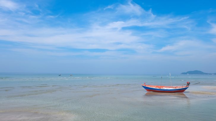 beach-2165623_1920