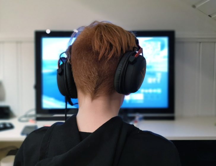 gaming-4206919_960_720