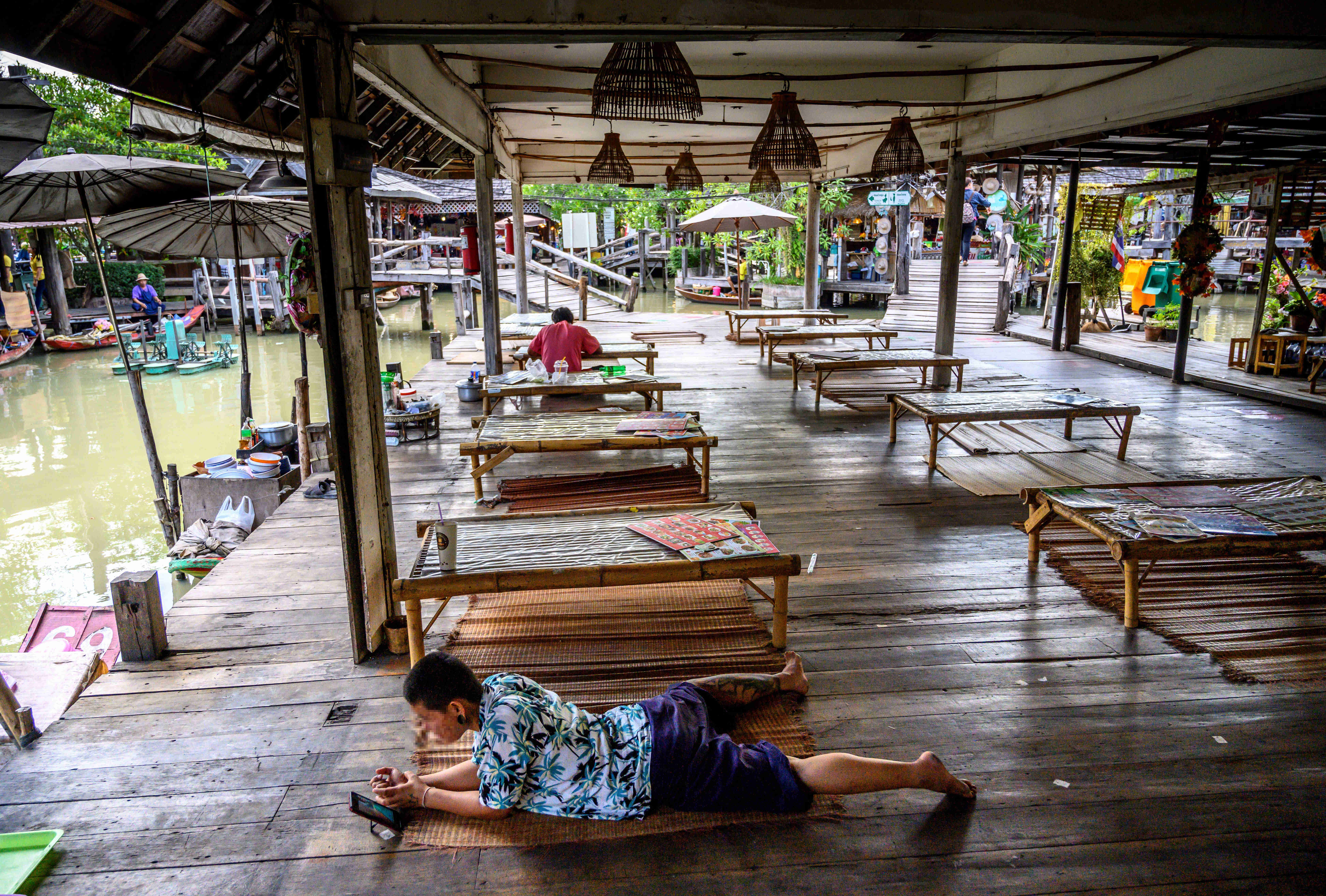 รายได้ท่องเที่ยวหาย 2.15 ล้านล้าน ธุรกิจนิ่งสนิท โรงแรมจ่อปิดถาวร 20%