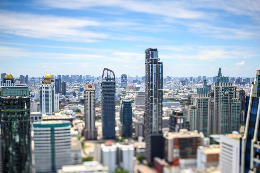 คอนโดมิเนียม ในกรุงเทพฯ ครึ่งปีแรก ทุบสถิติ “นิวโลว์” รอบ 40 ไตรมาส