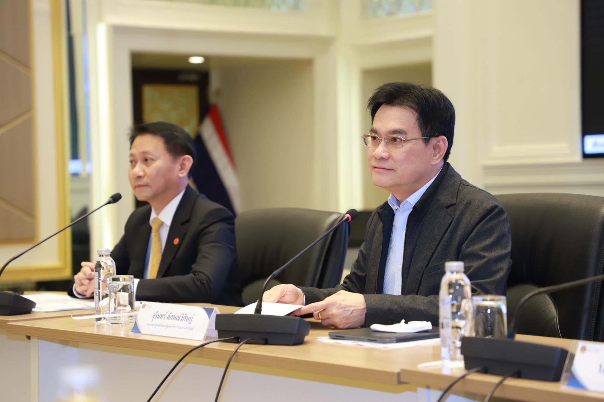 จุรินทร์ โชว์ 16 ผลงานในปีเดียวบรรลุเป้า รับปากเร่งแก้ส่งออกข้าวไทยดิ่ง