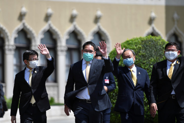 อวสานรัฐมนตรี 4 กุมาร แถลงหมดใจ ถูกเขี่ยพ้นพลังประชารัฐ-ปรับออก ครม.