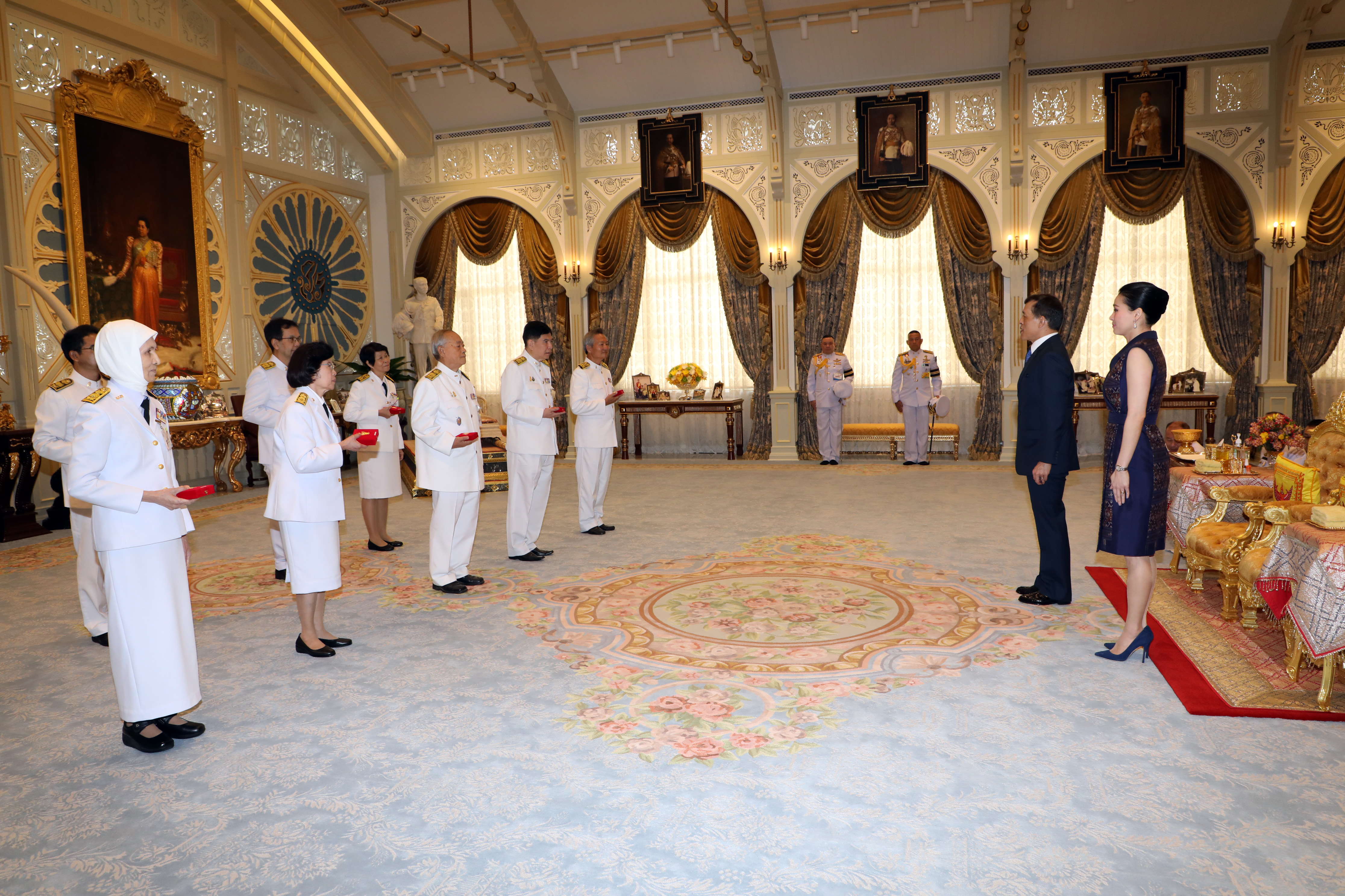 พระมหากรุณาธิคุณด้านการแพทย์และสาธารณสุขในช่วงโควิด-19