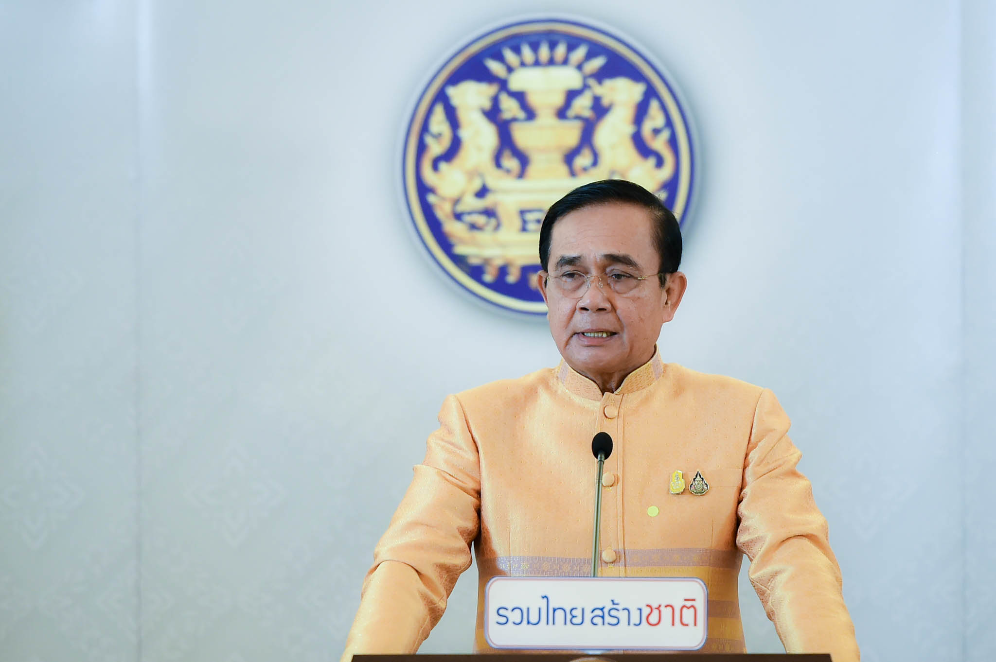 ครม. อนุมัติฟื้นฟูเศรษฐกิจงวดแรกแสนล้าน เตรียมเงินรับระบาดรอบ 2