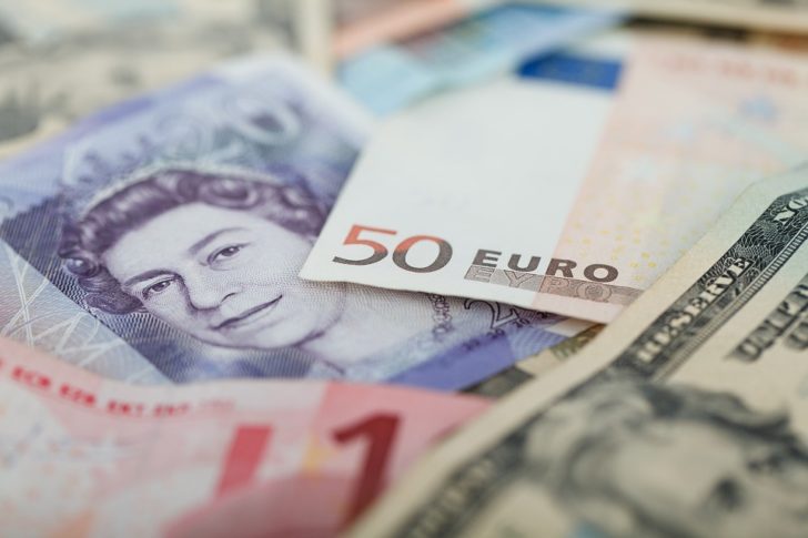 currencies-69522_960_720