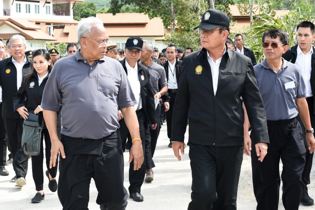 “สุเทพ” เผย “นายกฯ” โทรหาขอแลกโควตารัฐมนตรีแรงงาน-อว.