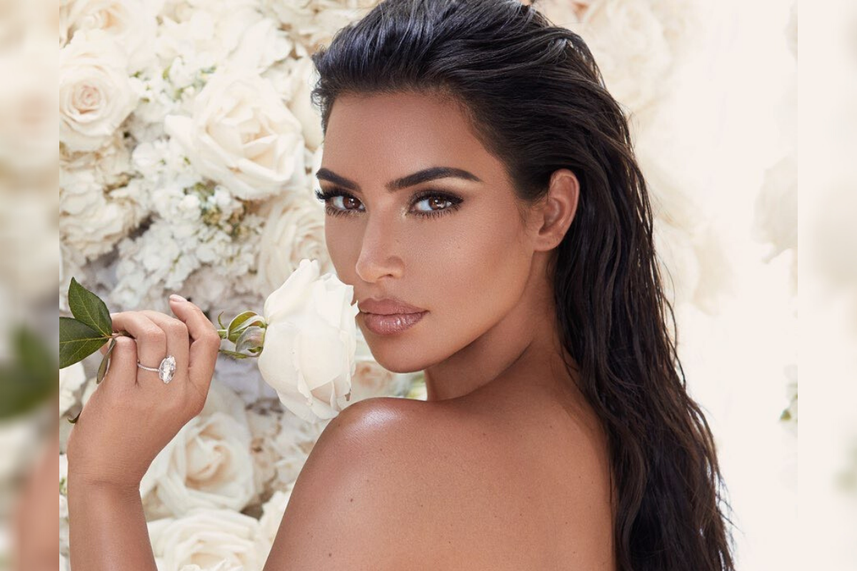 ‘คิม คาร์เดเชียน’ ขายหุ้น KKW Beauty ให้ ‘โคตี้’ มูลค่ากว่า 6,000 ล้านบาท