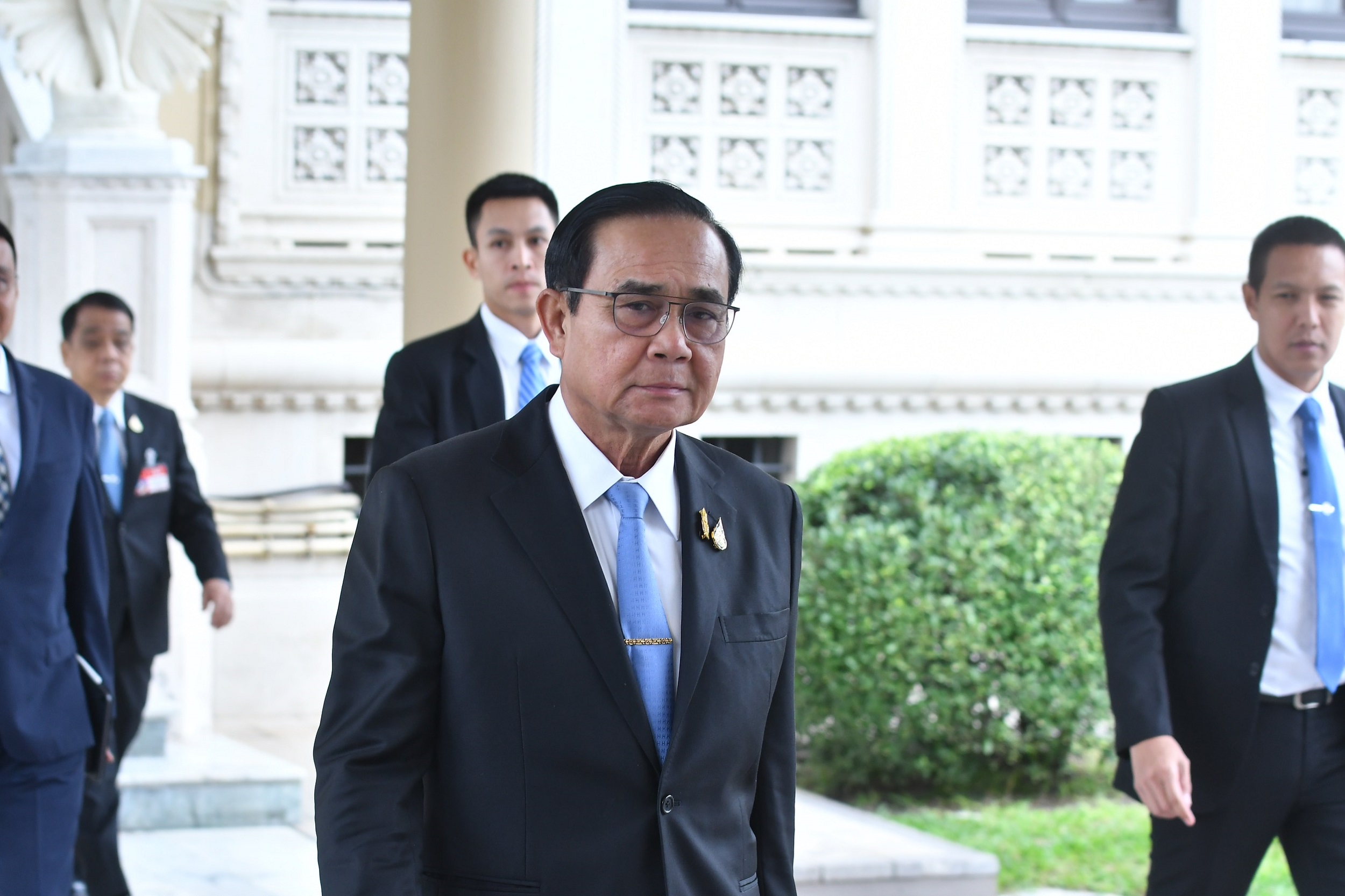 ปรับ ครม. นายกฯยึดกระทรวงเศรษฐกิจ “โควต้ากลาง” ตามรอย “ป๋าเปรมโมเดล”