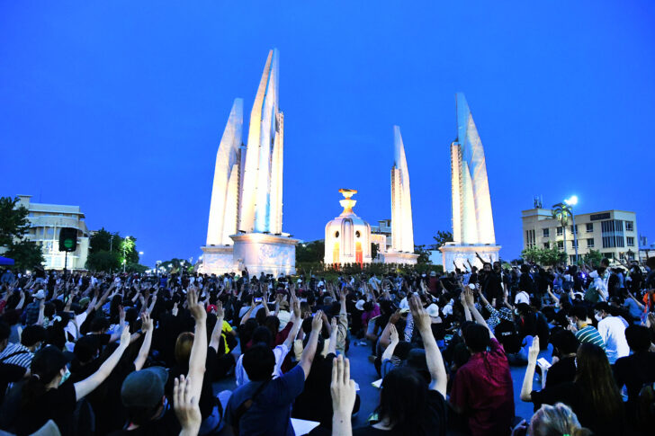 ตำรวจเตรียมออกหมายเรียก ผู้ชุมนุมวันที่ 18 ก.ค. อีก 15 คน