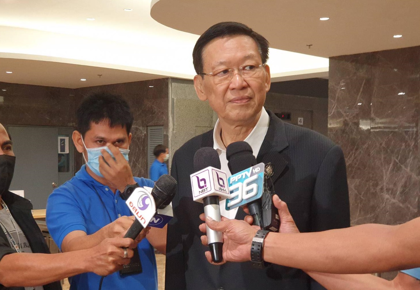 พลังประชารัฐ ส่ง “วิรัช” ถกพรรคร่วมรัฐบาลปมแก้รัฐธรรมนูญ ไม่มียุบสภา!