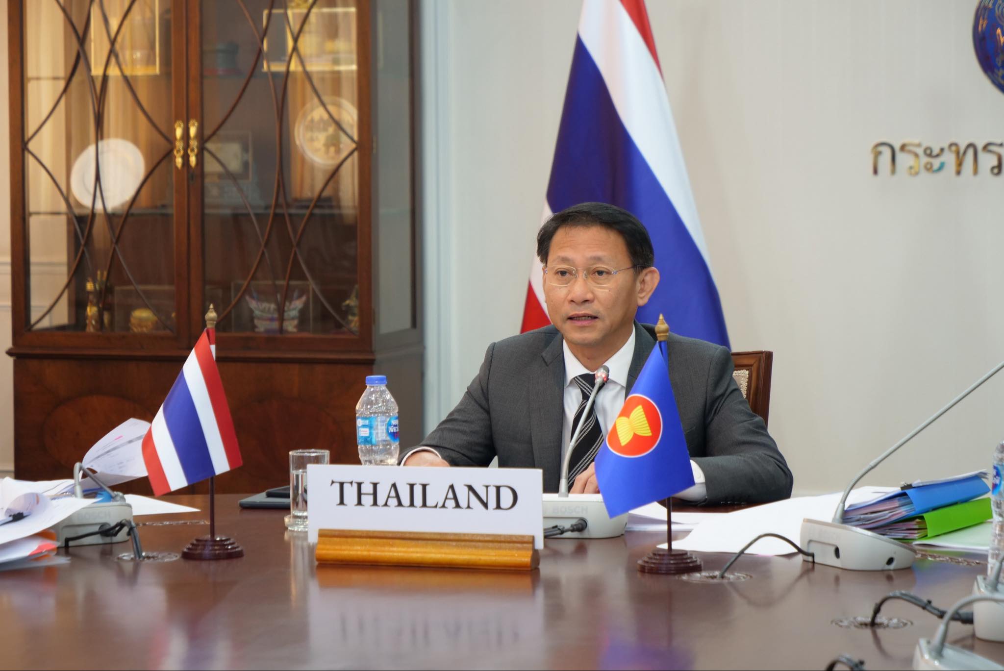 ประชุมอาเซียน พร้อมลงนามข้อตกลงยานยนต์-วัสดุก่อสร้างปีนี้ มั่นใจโอกาสส่งออกสูง