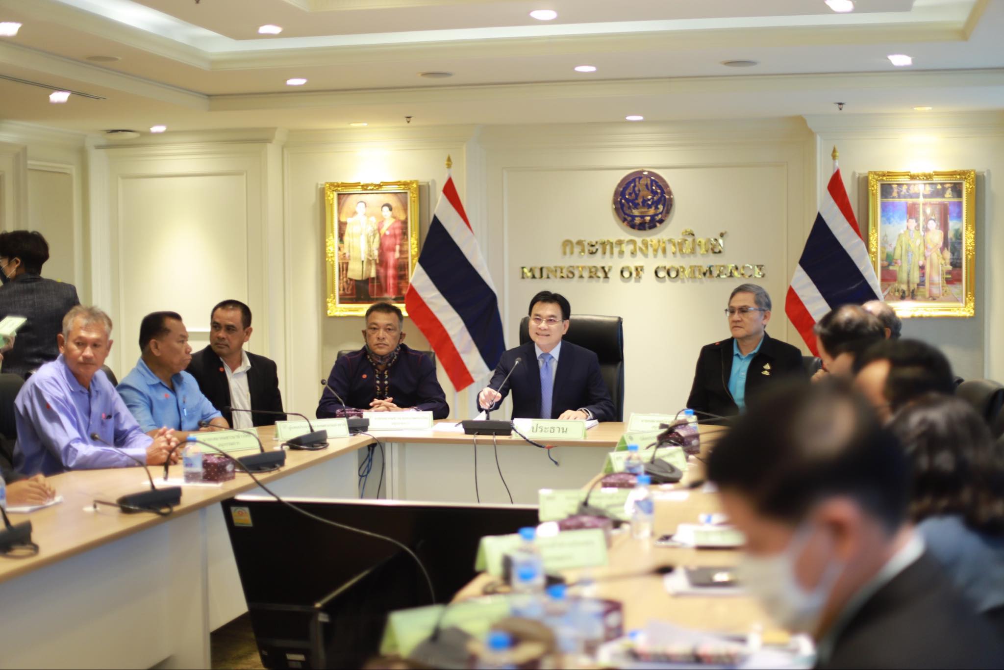 “ยุทธศาสตร์ข้าวไทย” ดันผลิตหอมมะลิพรีเมี่ยม ลดต้นทุนเหลือไร่ละ 3 พัน