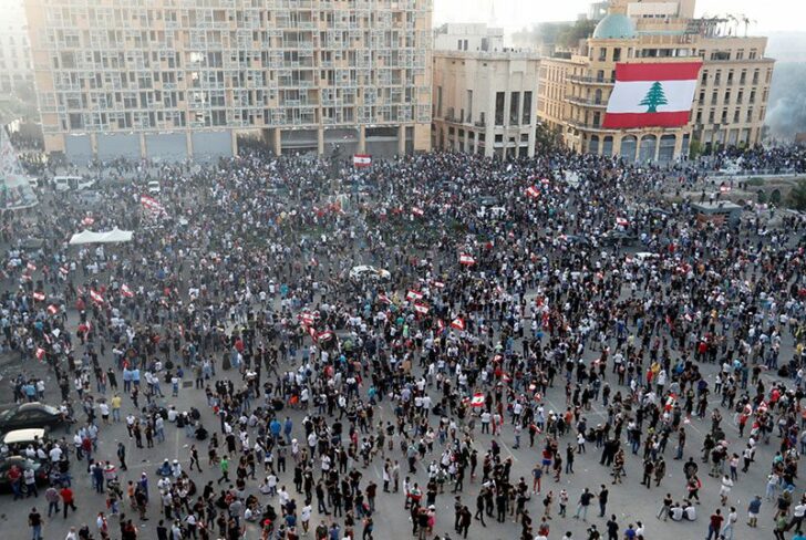 2020-08-08T163942Z_1012397682_RC2S9I987SGR_RTRMADP_3_LEBANON-SECURITY-BLAST-PROTESTS