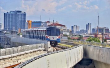 รถไฟฟ้า บีทีเอส