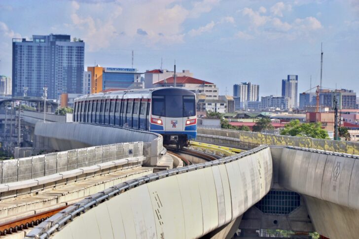 รถไฟฟ้า บีทีเอส รถไฟฟ้า บีทีเอส