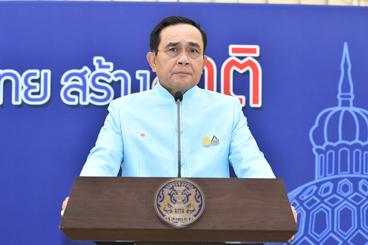 ประยุทธ์ ยึดอำนาจสภา 500 ตั้งกรรมการ “ขับเคลื่อนไทย”