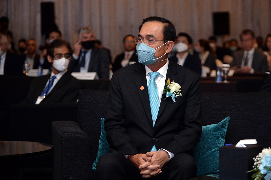 “บิ๊กตู่” ขออย่าบิดเบือน แค่พูดไทยน่าอยู่ เว้นคนทำผิดต้องหนีไปต่างประเทศ