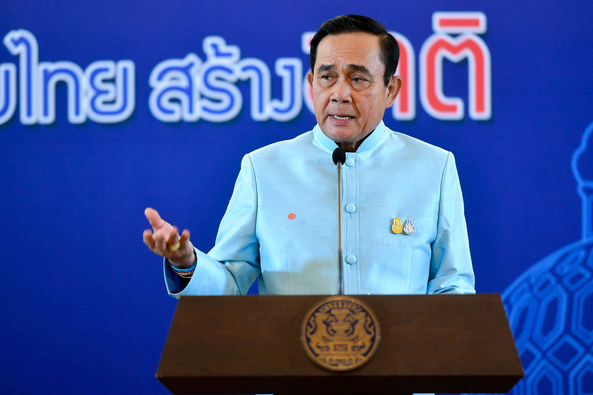‘ประยุทธ์’ ยัน ไม่ได้สั่งจับใคร หวังสภาช่วยหาทางออก
