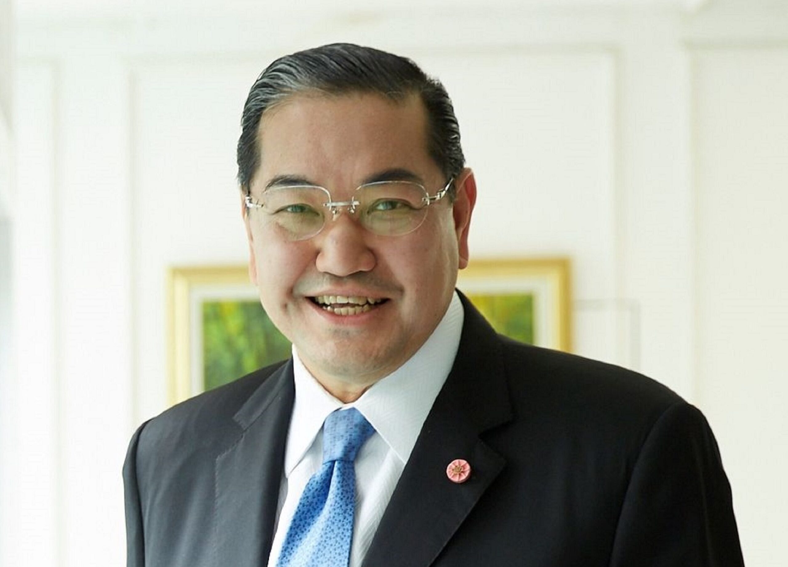 ไรมอนแลนด์ ตั้ง “สุรเกียรติ์ เสถียรไทย” ดำรงตำแหน่งประธานกิตติมศักดิ์