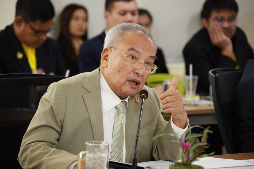 ปิดทองหลังพระ จับมือ 8 สถาบันวิชาการ ค้นทางนำไทยพ้นวิกฤต