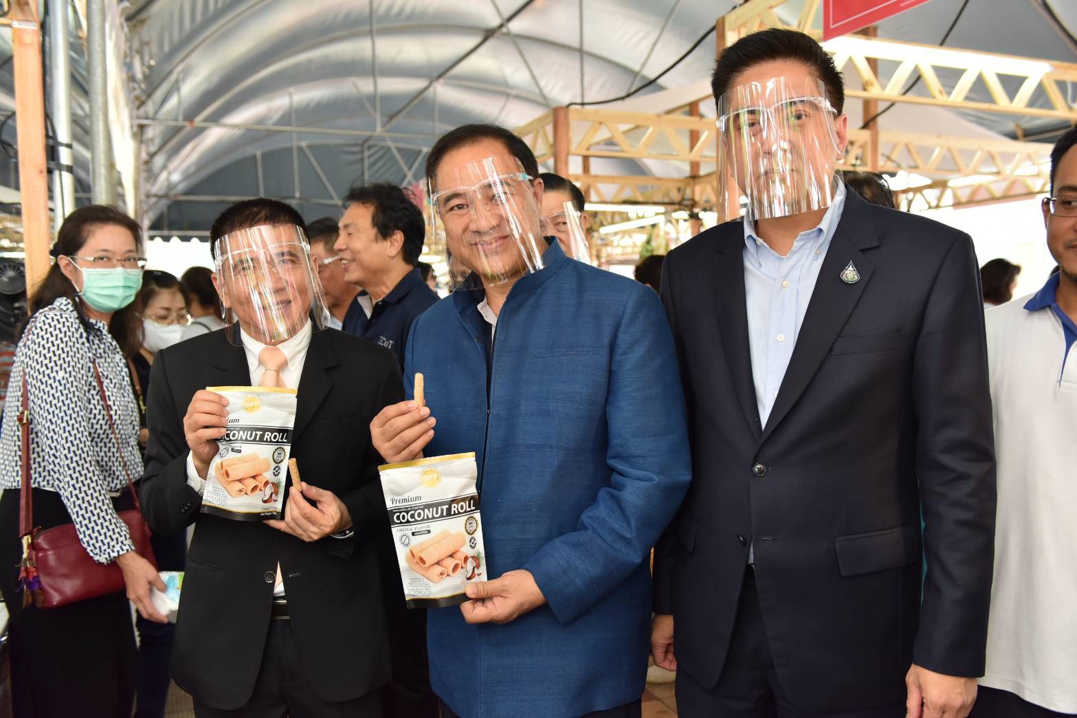 หนุนเอสเอ็มอีสู้โควิด สสว.ผนึกหอการค้านนท์ จัด market place 2020
