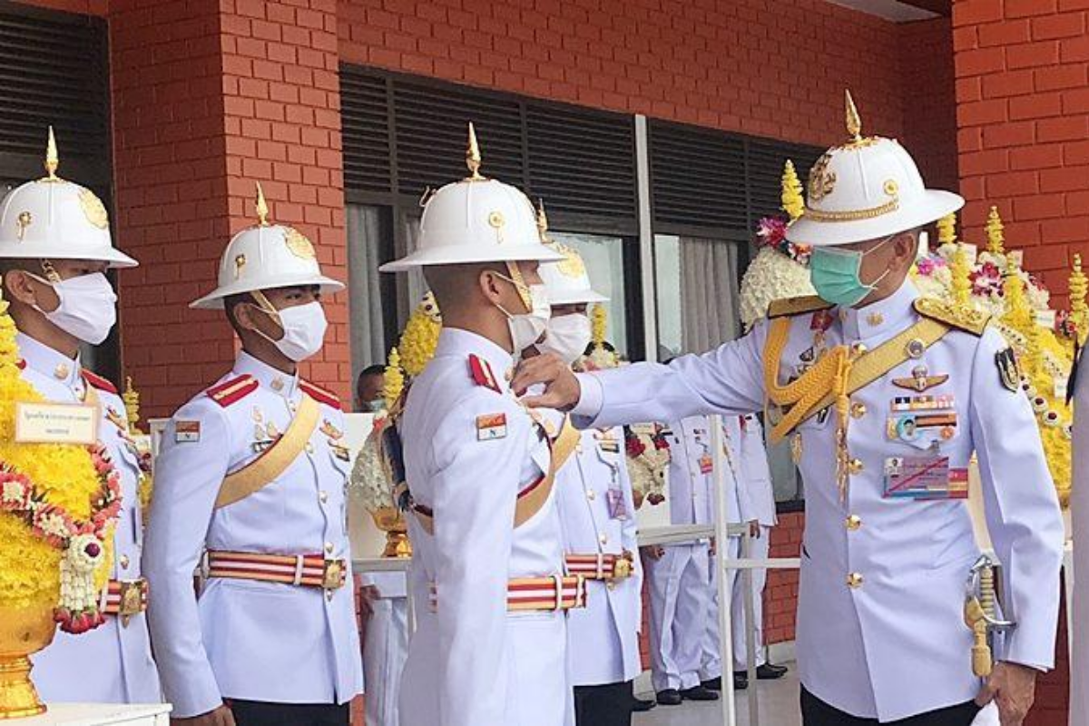“บิ๊กแดง” สอนรุ่นน้อง จปร. ‘โควิด’ เป็นแล้วหายได้ แต่ ‘โรคชังชาติ’ รักษาไม่หาย