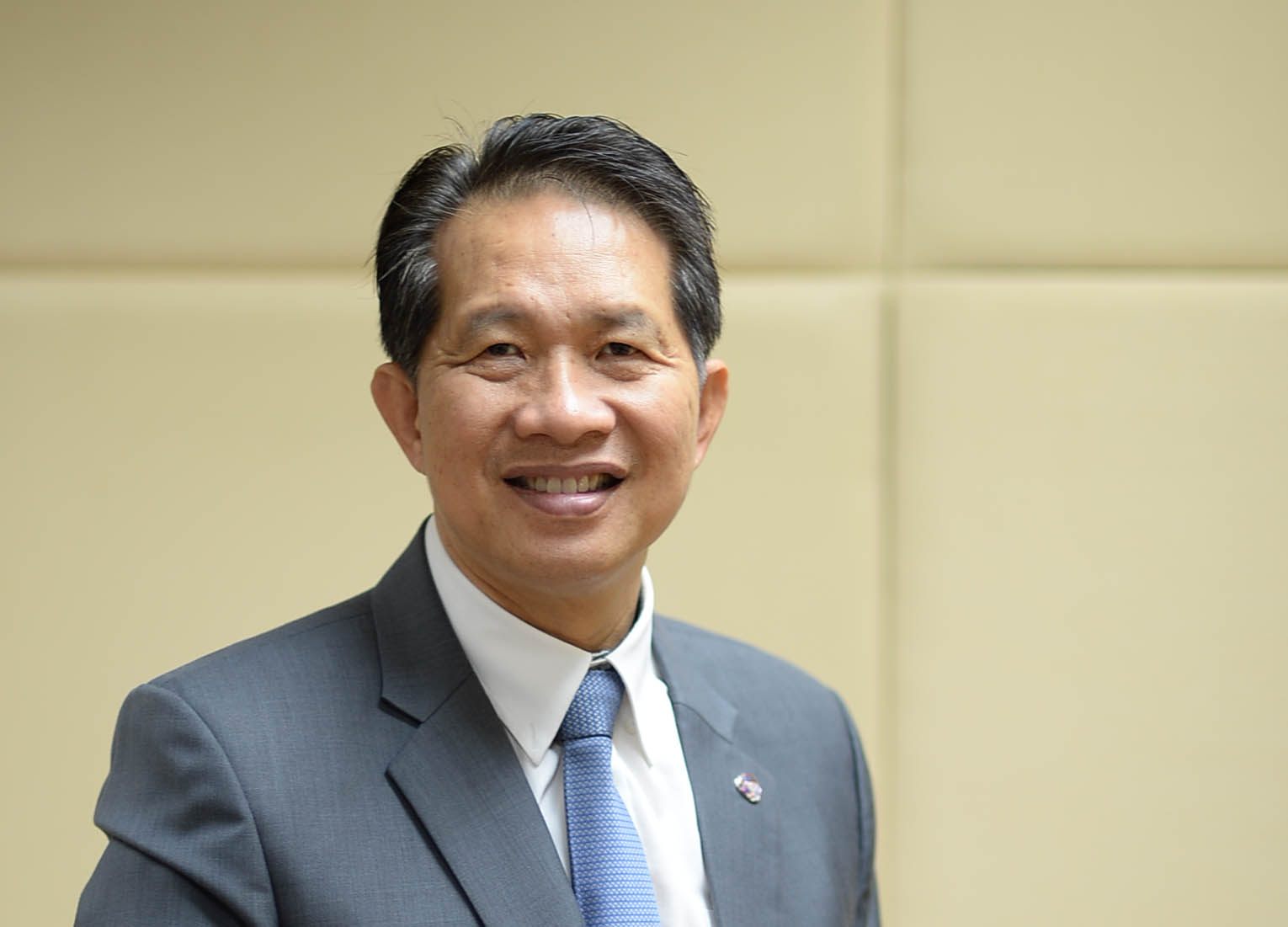 “สุพันธุ์” ชงประเด็นร้อนแก้ศก. เตรียมเสนอศบศ.-เชียร์กู้เพิ่ม1ล้านล้าน