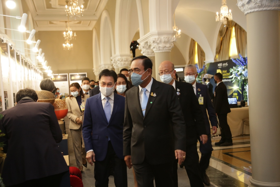 ประยุทธ์-จุรินทร์ จับมือหนุนส่งออก มอบ 37 รางวัล PM EXPORT AWARD ให้ผู้ประกอบธุรกิจส่งออกดีเด่น