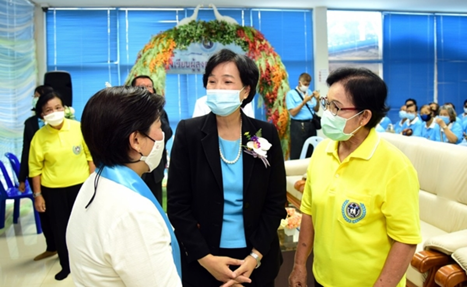 ส่งเสริมการเรียนรู้ พัฒนาศักยภาพผู้สูงอายุ เปิดอบรมหลักสูตรโรงเรียนผู้สูงอายุ เขตสายไหม (รุ่นที่ 5)