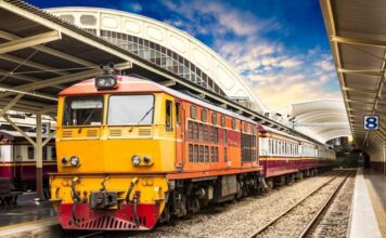 รถไฟไทย