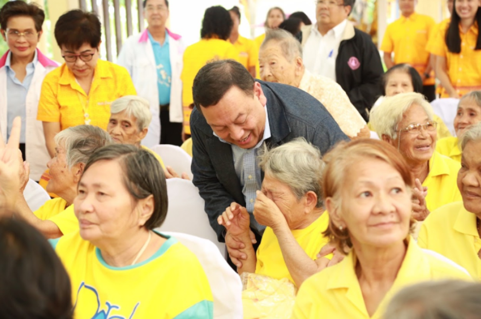 ไทยก้าวสู่ “สังคมสูงอายุระดับสุดยอด” อีก 10 ปีข้างหน้า รัฐบาลปรับแผนรับมือผู้สูงวัยเพิ่มเป็น 28% ของประชากร