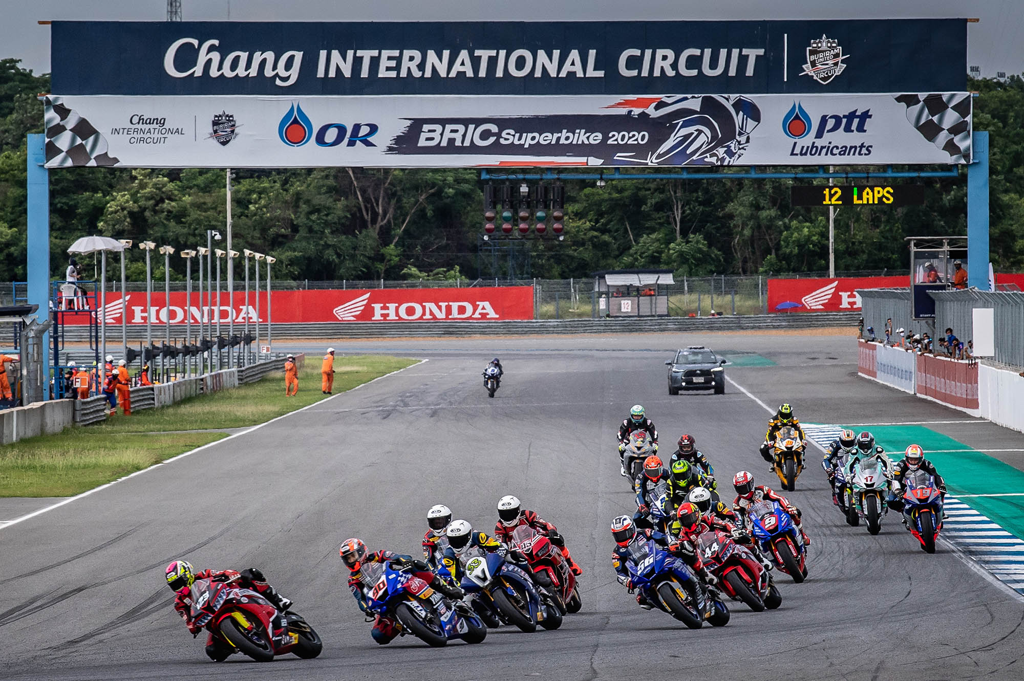 “ติ๊งโน๊ต” ฐิติพงศ์ วโรกร เข้าวินสนาม 3 OR BRIC Superbike