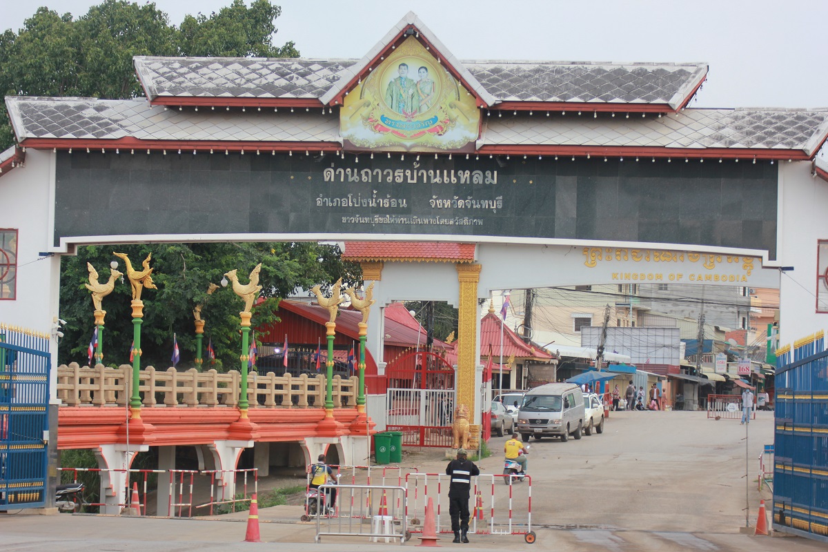 ปมร้อน 4 หมื่นแรงงานลำไย ล้งอ่วมค่ากักตัว-กัมพูชานับพันหนีเข้าไทย
