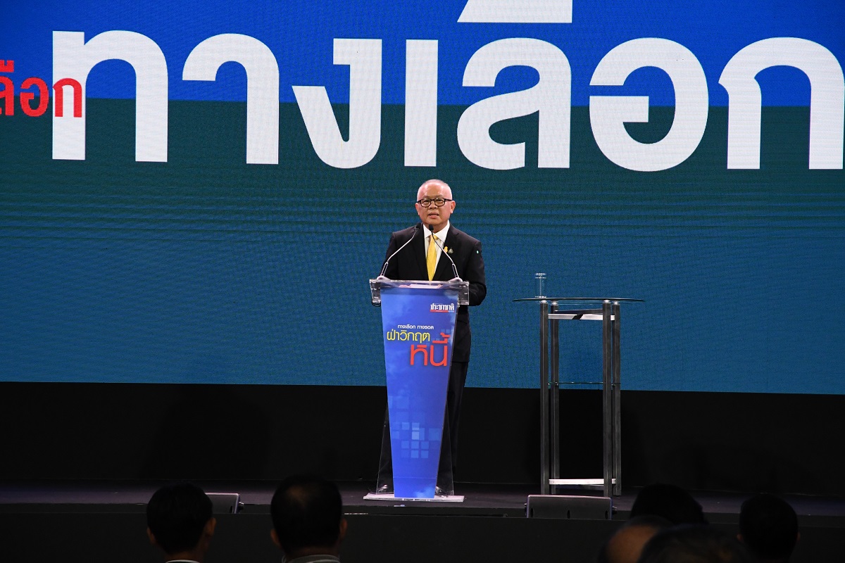 “สุพัฒนพงษ์” แท็กทีม ธปท.-แบงก์พาณิชย์ ฝ่าวิกฤตหนี้ 7 ล้านล้าน