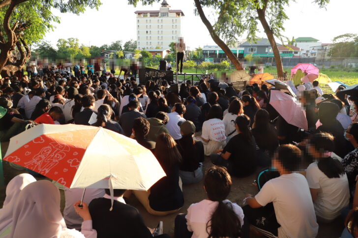 บอดินไม่อินเผด็จการ บอดินไม่อินเผด็จการ