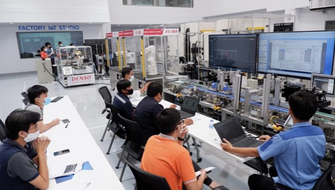 กรมส่งเสริมอุตสาหกรรม ผนึก SIMTec ยกเครื่องบุคลากรสู่ Industry 4.0