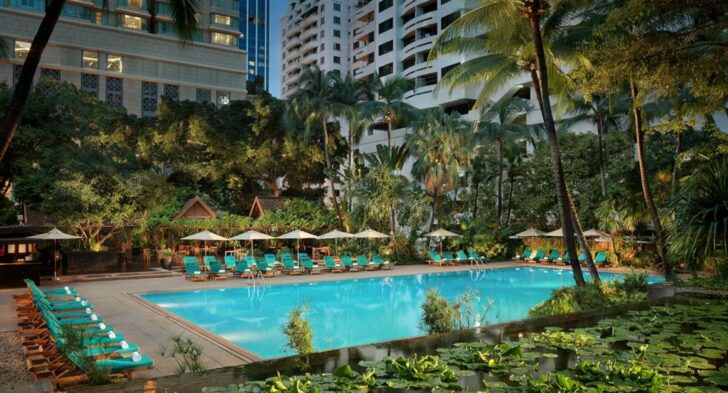 asia_pool_evening_02_g_a_l-1024x553