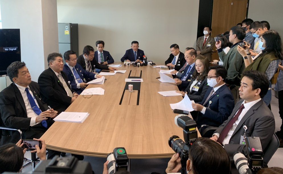6 พรรคฝ่ายค้าน ร่วมแถลงสนับสนุน นักศึกษาชุมนุมใหญ่ 19 ก.ย. นี้