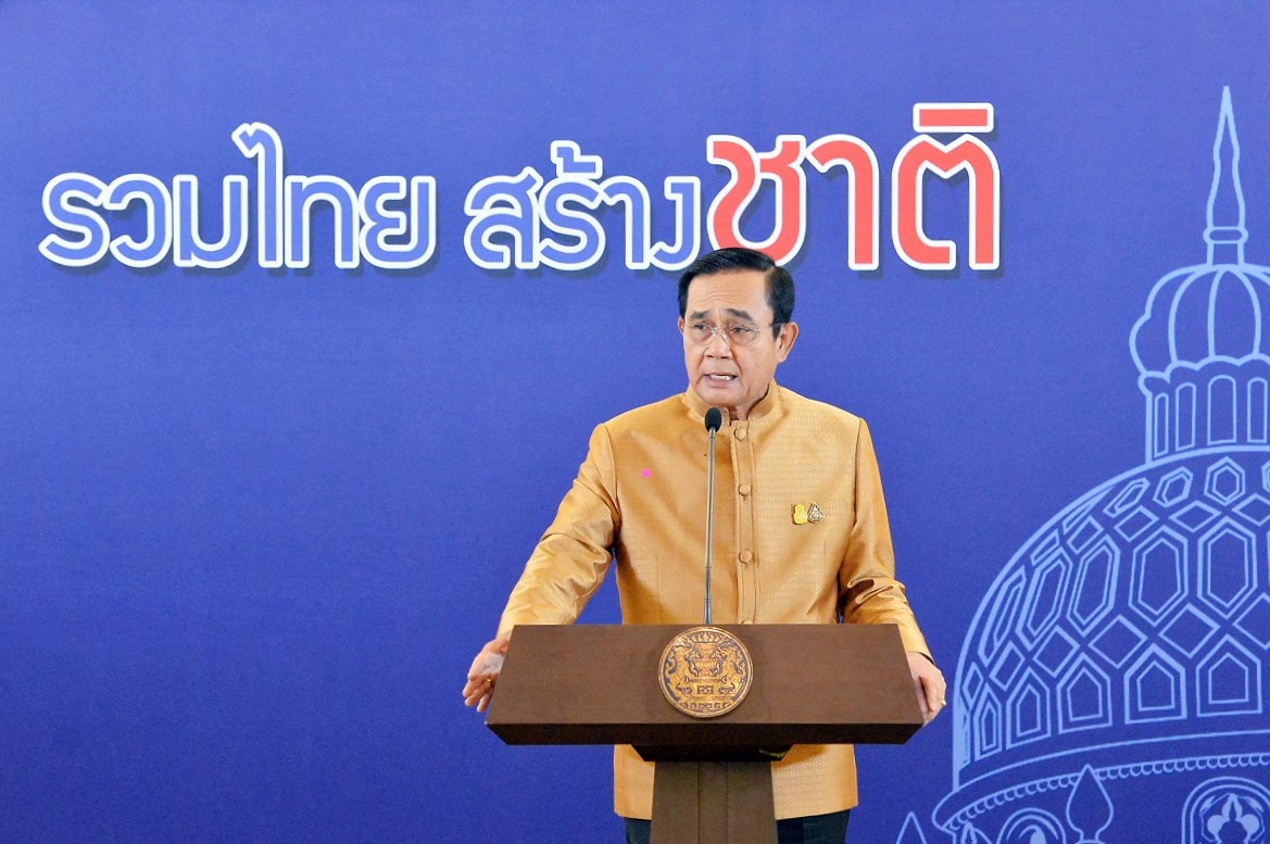 “ประยุทธ์” อุ้มยักษ์ธุรกิจ เคาะจ้างงาน ปวช. ยัน ป.ตรี 2.6 แสนตำแหน่ง