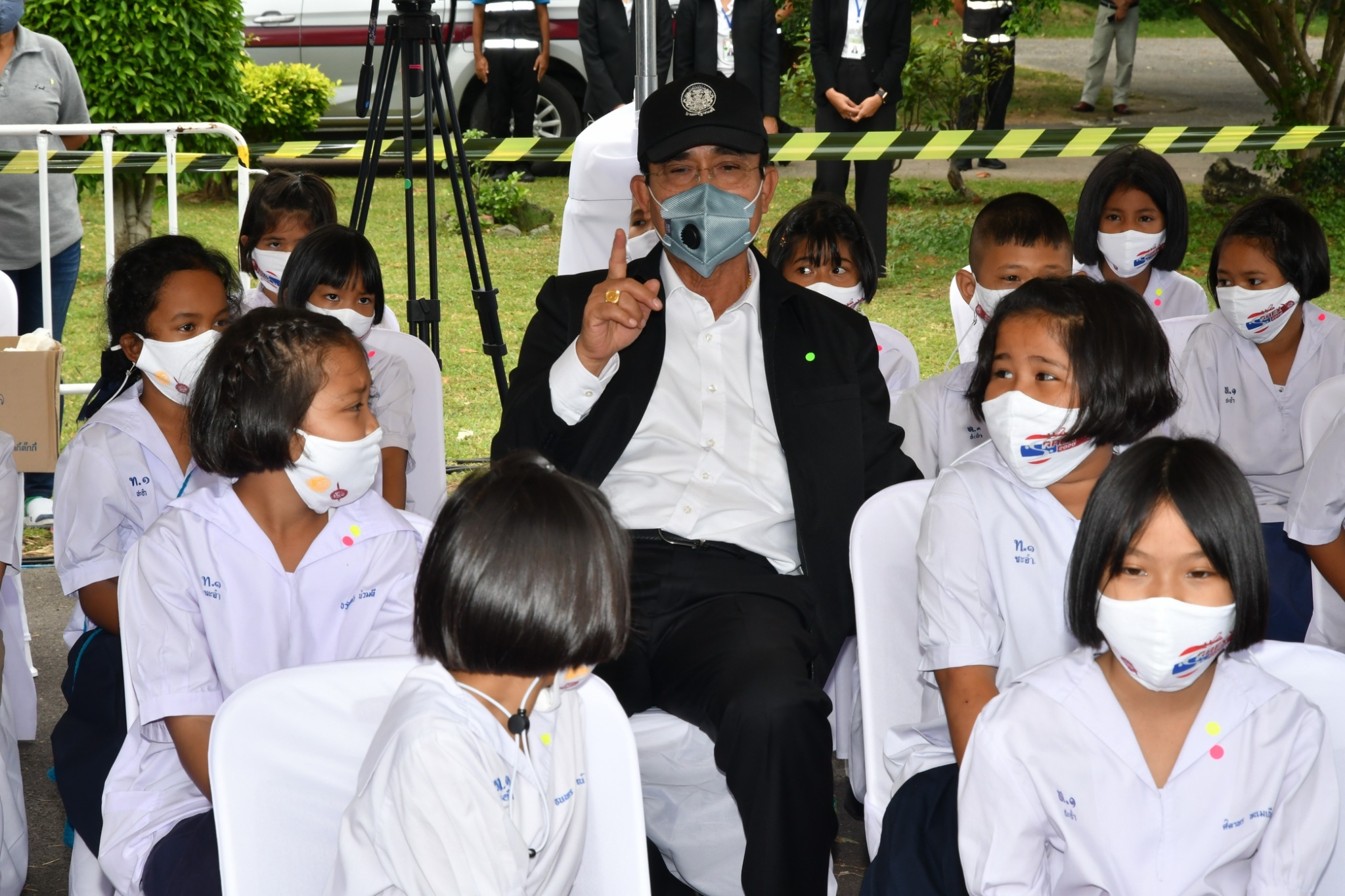 “ประยุทธ์” คุยเด็ก ป.3 ยืนยันรับฟังทุกความเห็น แนะตั้งใจเรียน