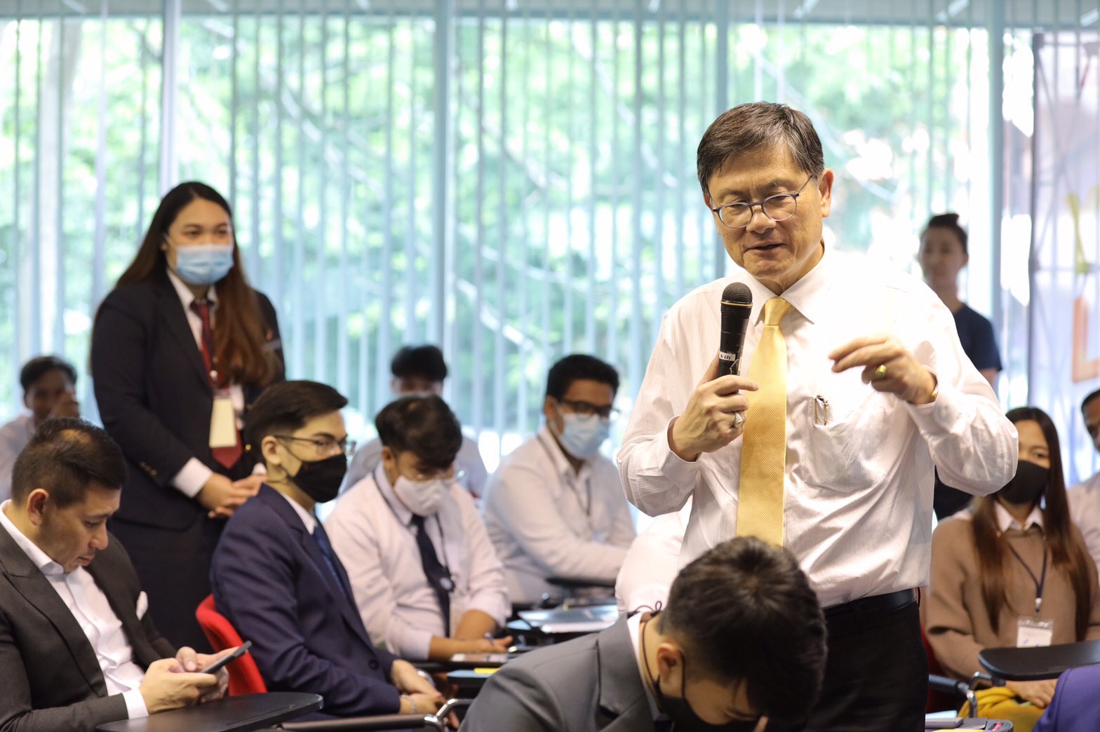 “เอนก” ประกาศ “คบเด็กสร้างชาติ”