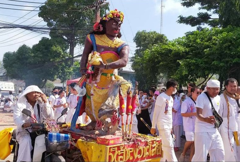 “ผู้ว่าฯภูเก็ต” พักรบ…รับต่างชาติ ส่งสัญญาณหลัง “เจ”…ค่อยว่ากันนะทั่น !