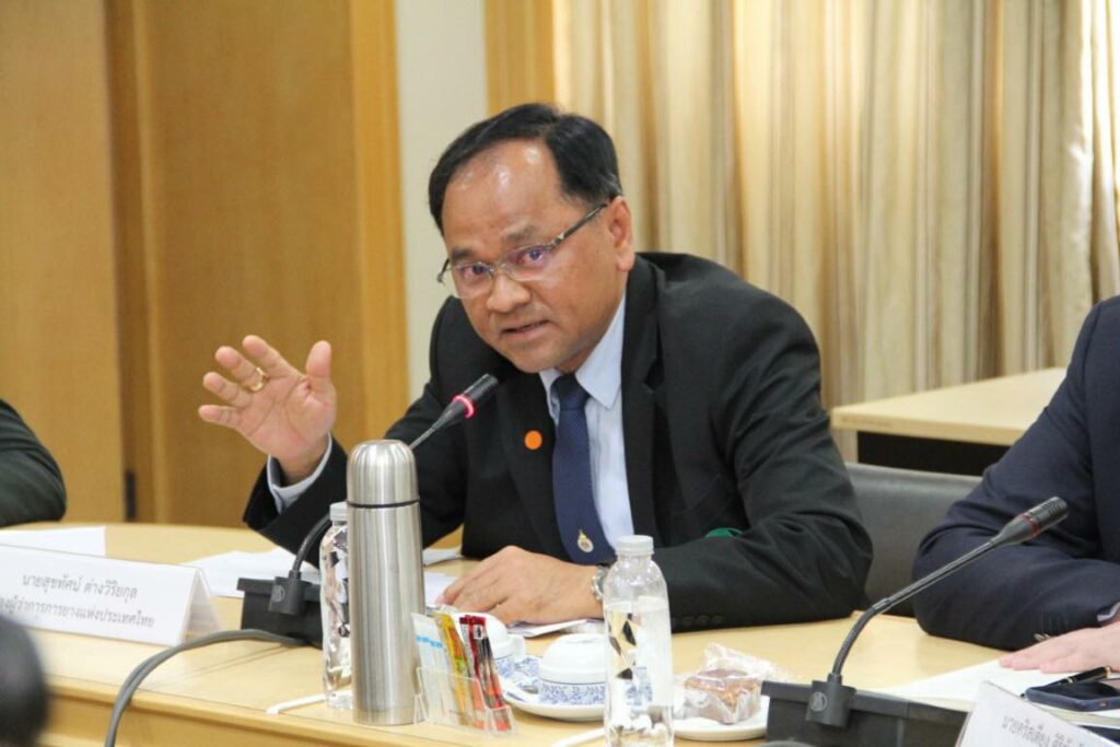นายสุขทัศน์ ต่างวิริยกุล รองผู้ว่าการการยางแห่งประเทศไทย